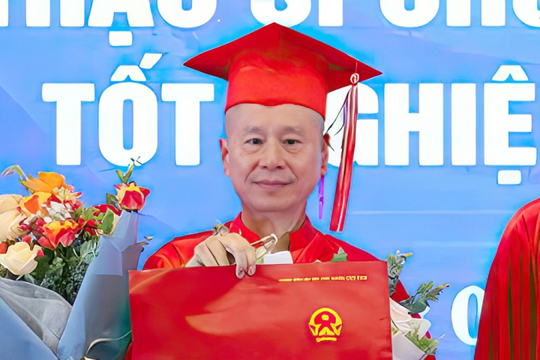 Đại học Luật Hà Nội huỷ bằng, kết quả học tập của ông Vương Tấn Việt