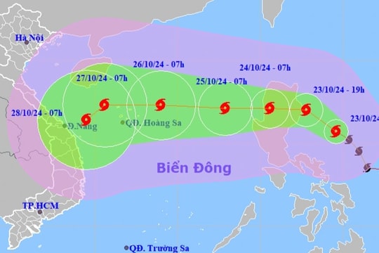 Bão Trà Mi tiếp tục mạnh lên, có lúc đạt cấp 12 giật cấp 15