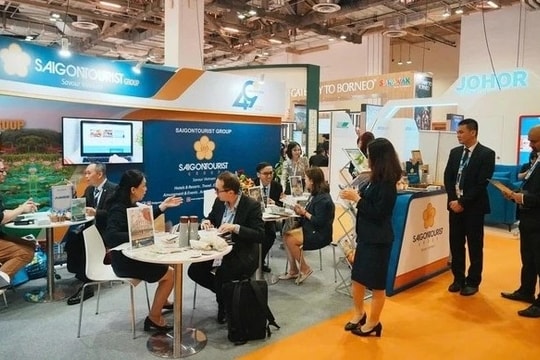 Vietnamese travel firms explore opportunities at int'l trade fair in Singapore