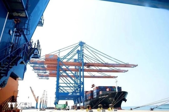 Vietnam's exports to Singapore maintain high growth