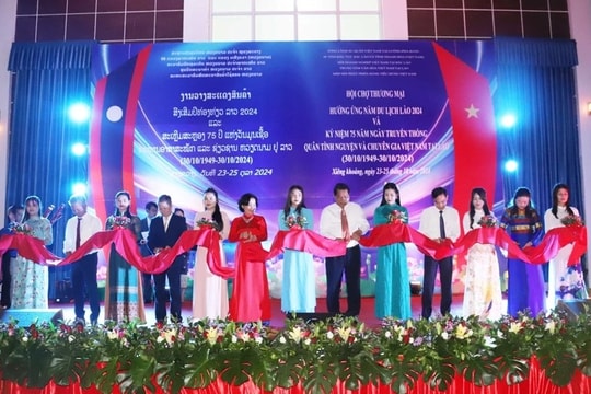 Vietnam, Laos step up trade, tourism promotion