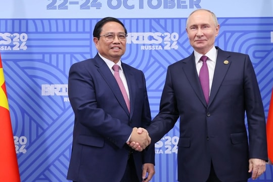 Thủ tướng Phạm Minh Chính hội đàm với Tổng thống Nga Vladimir Putin