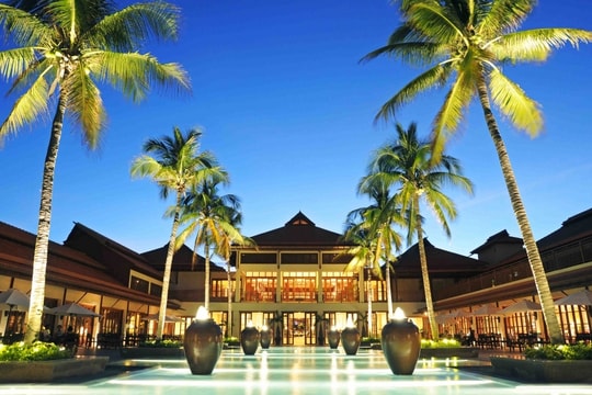 Vietnamese hotels and resorts win big at World Luxury Awards 2024