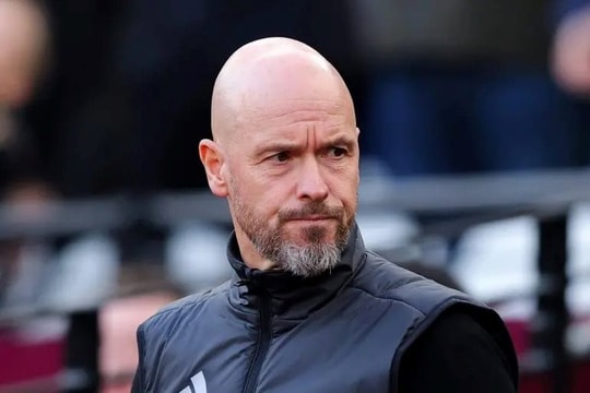 NÓNG: MU sa thải HLV Erik ten Hag, trợ lý Ruud van Nistelrooy tạm quyền