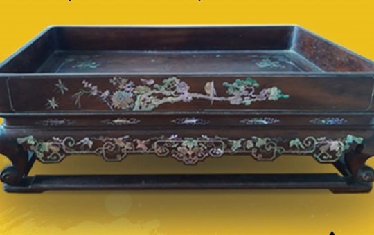 Vietnamese exiled Emperor's belongings returned to VN