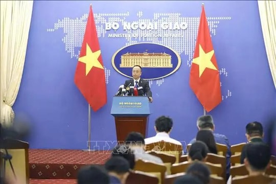 Vietnam opposes all activities violating sovereignty over Hoang Sa