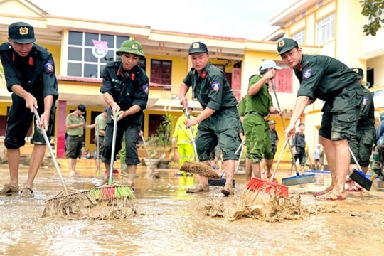 Death toll from Typhoon Trami, flooding in central region climbs to 8

