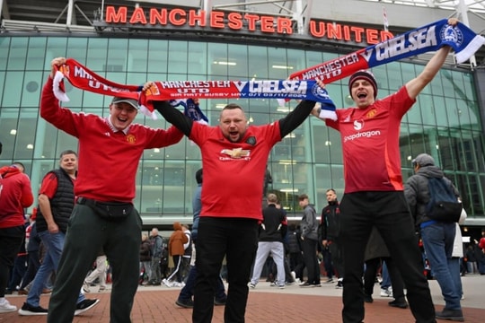 Man Utd đánh rơi chiến thắng trước Chelsea tại Old Trafford