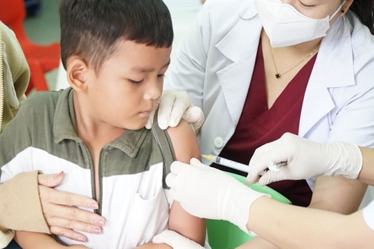 Đắk Lắk launches vaccination campaign for 7-year-old children