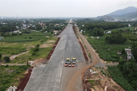 Biên Hòa-Vũng Tàu Expressway sub-project to be speeded up
