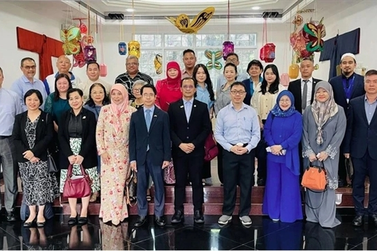 Brunei, Việt Nam to boost tourism ties