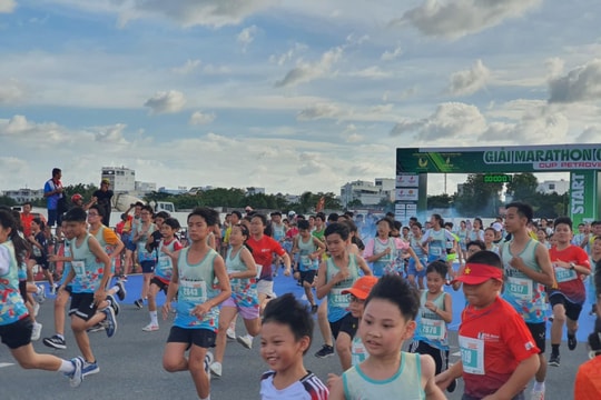 Hào hứng Marathon Cà Mau 2024 với sự tranh tài của hơn 1.000 vận động nhí