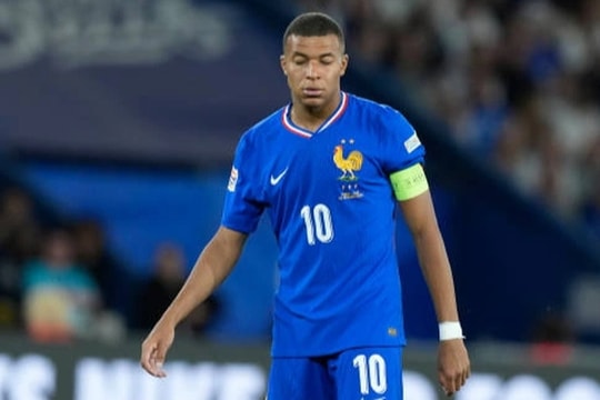 Mbappe không muốn chơi cho tuyển Pháp vì mâu thuẫn với HLV Deschamps