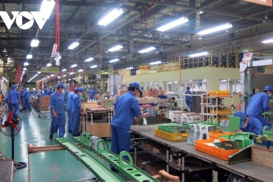 Vietnam becomes leader in global production shift trend