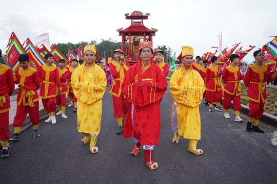 Folk cultural festival on Côn Đảo Island attracts tourists
