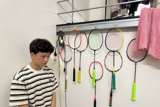 Nam thanh niên lừa đảo bằng chiêu trò trao đổi vợt Pickleball