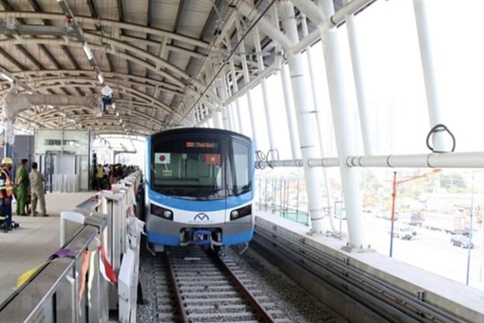 HCM City’s first metro line set to commence operations next month