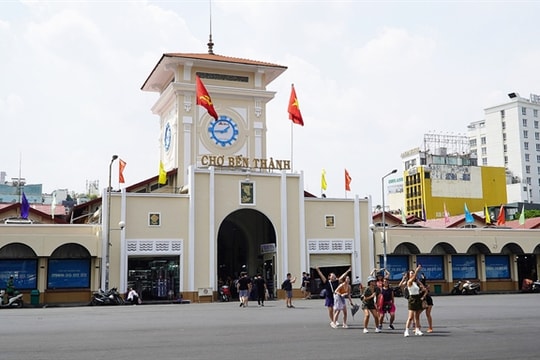 Bến Thành Market becomes city-level heritage site