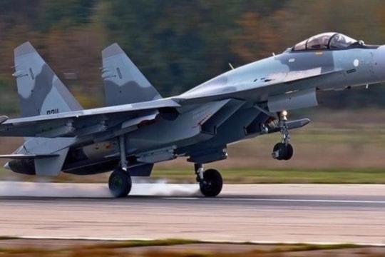 Quân sự thế giới hôm nay (1-12): Tiêm kích Su-35E được vận chuyển đến Iran như thế nào?