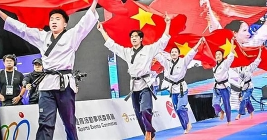 Vietnamese athletes top the world in taekwondo poomsae