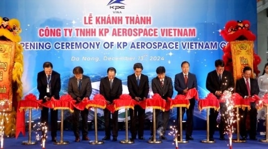 Aerospace component factory enters operation in Da Nang