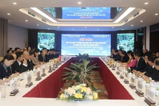 Cao Bang, China’s Baise city forge stronger economic ties