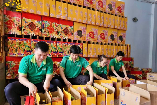 Saigon Co.op khởi động chương trình đưa bà con lao động về quê đón Tết