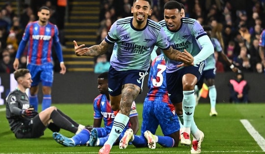 Đè bẹp chủ nhà Crystal Palace, Arsenal vững chân Top 3 Ngoại hạng