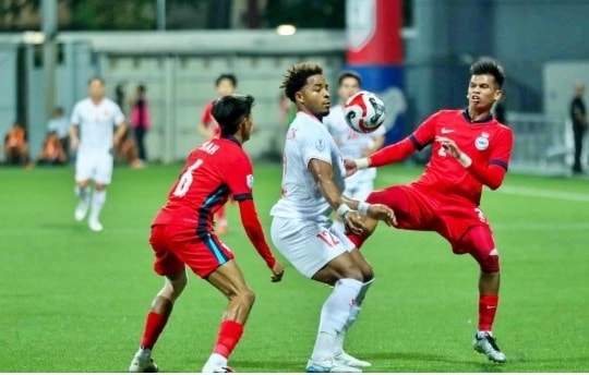 Vietnam defeat Singapore 2-0 in first leg of ASEAN Cup semifinals