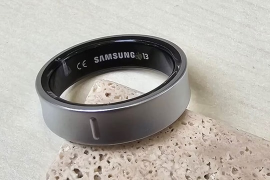 Galaxy Ring 2 mới sẽ được tích hợp trợ thính