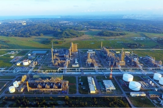 Vietnamese billion dollar oil refinery exits UPCoM to join HoSE