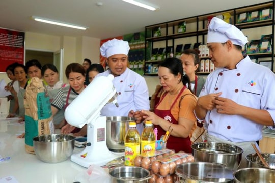 Mekong Delta governments secure livelihoods for women