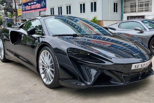 Mới ra mắt, siêu xe McLaren Artura giá 17 tỷ đã về tay đại gia Vũng Tàu