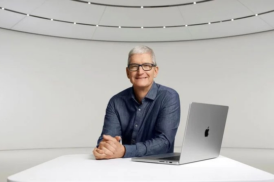 Tim Cook quyên góp 1 triệu USD cho quỹ nhậm chức Tổng thống Donald Trump