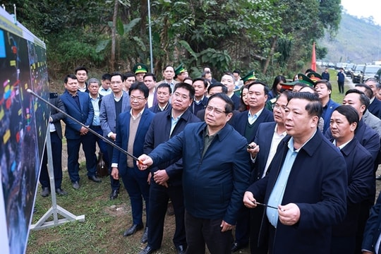 Procedures hastened to build Lào Cai-Hà Nội-Hải Phòng railway