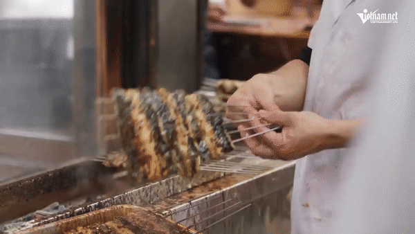 Món lươn Nhật 'đắt như vàng' giá đến hơn 800 triệu 1 cân