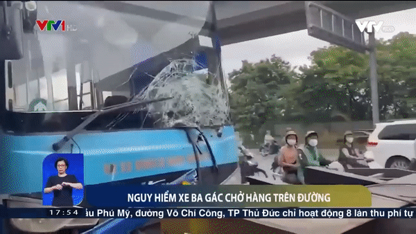 Nhiều xe ba gác 'lộng hành' trên đường phố Hà Nội