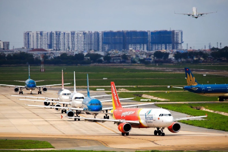 Thị trường tuần qua: Mở bay quốc tế từ tháng 12, chứng khoán cao nhất lịch sử