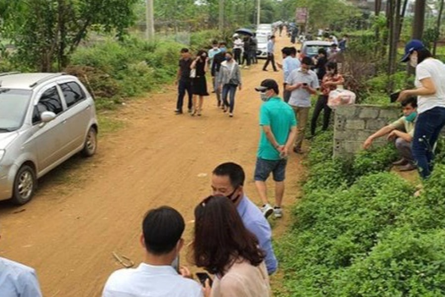 Bóc mẽ doanh nghiệp ôm đất đầu cơ, giá bất động sản vùng ven tăng "nóng"