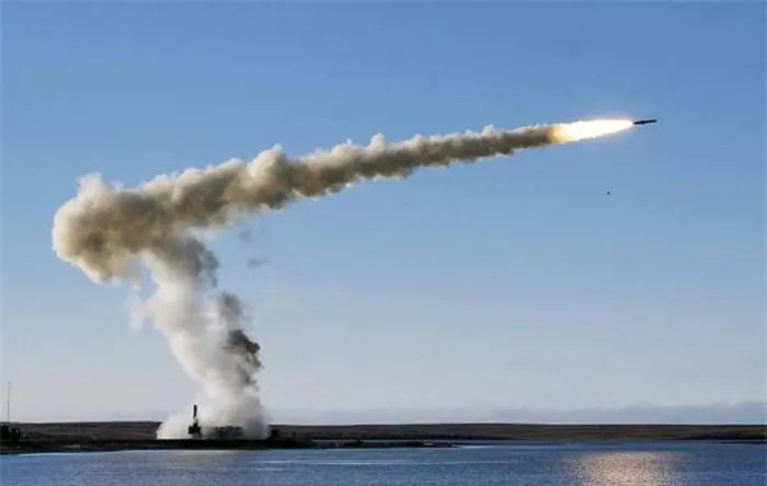Tên lửa Nga luôn được biết đến là một trong những công cụ quân sự mạnh mẽ nhất của quân đội Nga. Hãy thưởng thức hình ảnh liên quan đến \