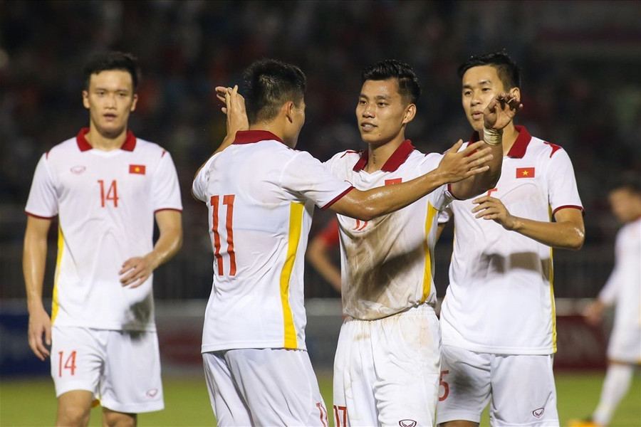 Tuyển Việt Nam thăng hạng 95 thế giới sau chiến thắng trước Afghanistan