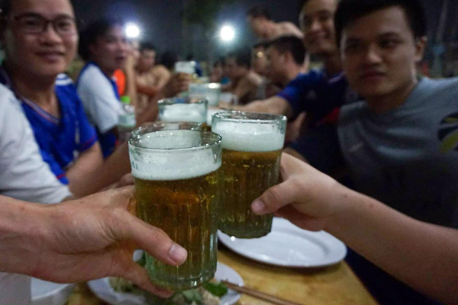 Khám phá tin tức mới nhất về bia hơi và cập nhật những địa điểm mới lạ để thử nếm. Tại đây, chúng tôi sẽ đem đến cho bạn những thông tin chi tiết và chính xác về văn hóa uống bia hơi tại Việt Nam. Hãy nhấp chuột để theo dõi những tin tức bia hơi thú vị nhất!