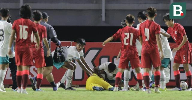Ngôi sao U20 Indonesia chấn thương kinh hoàng, bị ngừng tim 10 giây