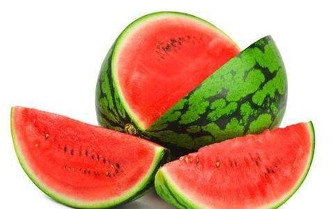 Những thực phẩm 'đại kỵ' với dưa hấu, tuyệt đối không ăn chung kẻo ngộ độc, suy nhược lá lách