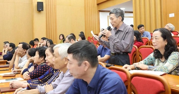 Cử tri Hà Nội: 'Cung cấp xăng dầu trục trặc, không như lời Bộ trưởng Công Thương hứa'