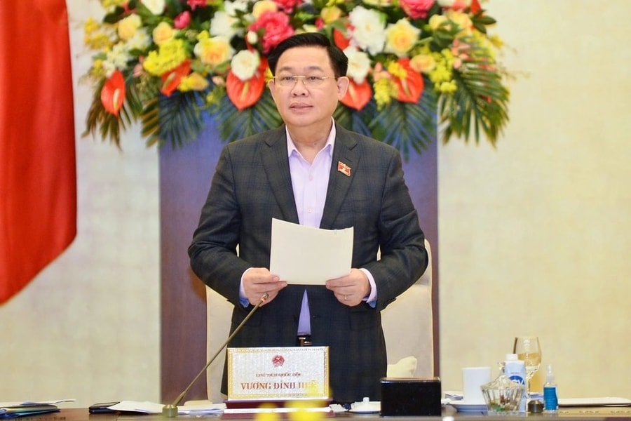 Người trúng đấu giá biển số xe ô tô sẽ có những quyền và nghĩa vụ gì?