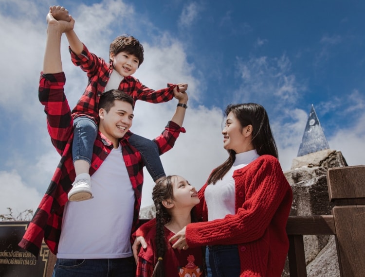 Fansipan là 1 trong 4 ngọn núi thích hợp để 'trekking' dịp cuối năm