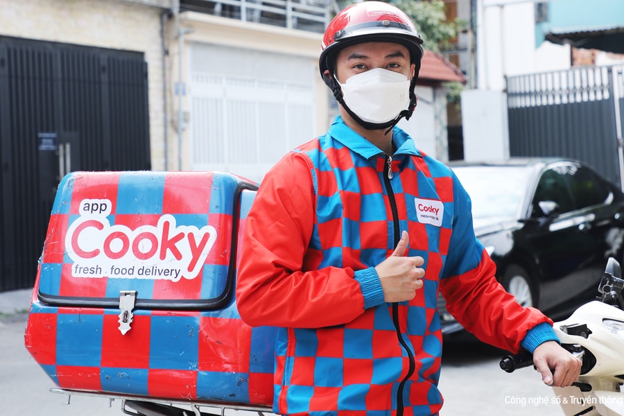 “Cá mập” đổ tiền vào startup đi chợ trực tuyến của “cha đẻ” Foody