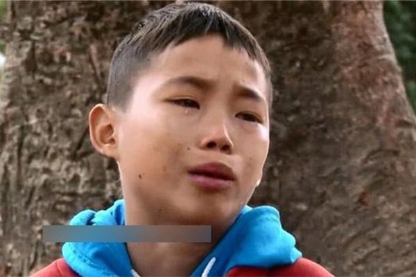 Cách dạy tưởng chừng khích lệ nhưng vô tình để lại “vết sẹo” suốt đời cho trẻ