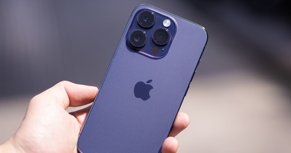 iPhone độc chiếm danh sách điện thoại bán chạy nhất dịp Tết 2023, loạt smartphone Samsung giảm giá mạnh